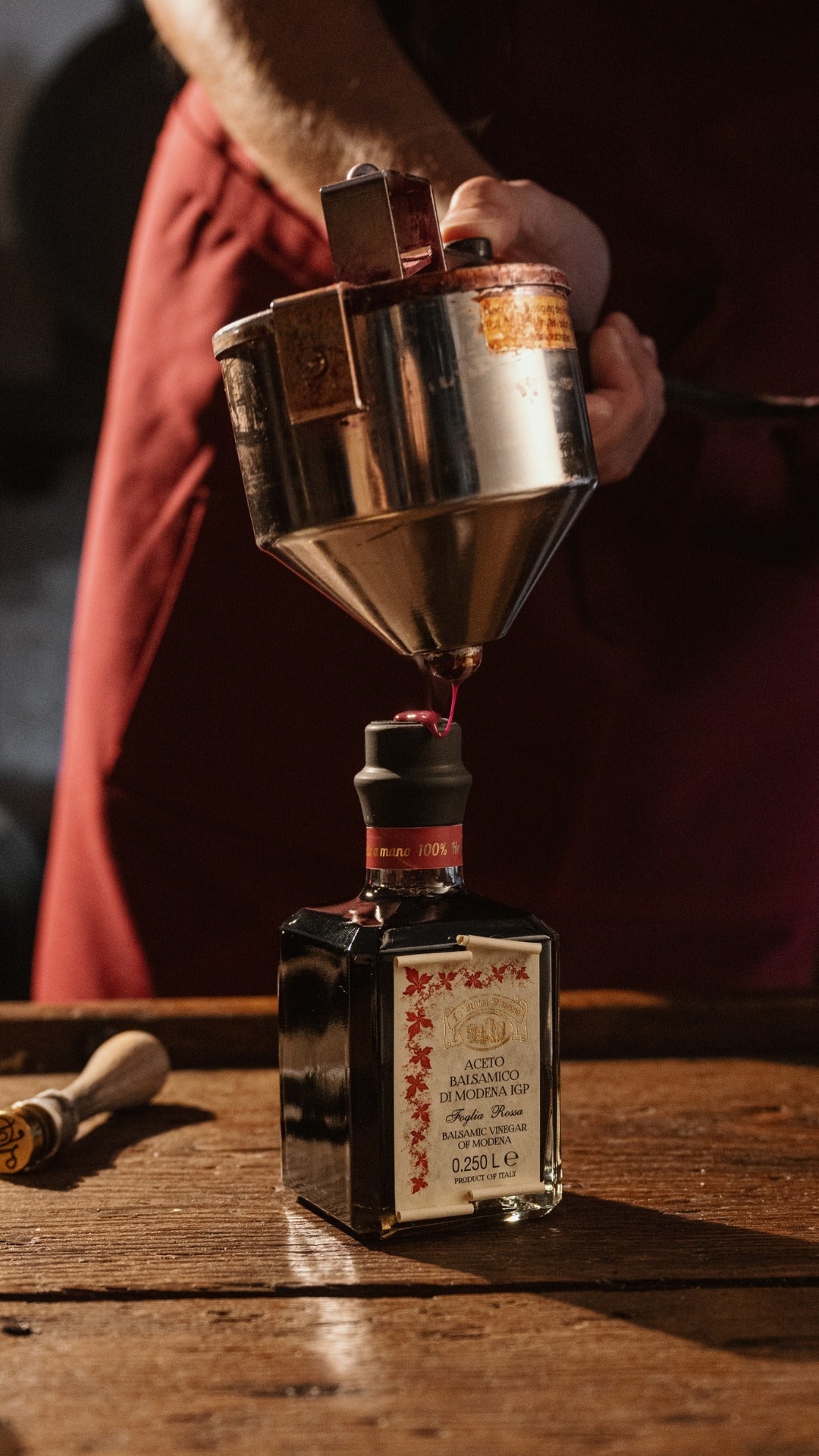 La Vecchia Dispensa - Rotes Label Balsamico-Essig