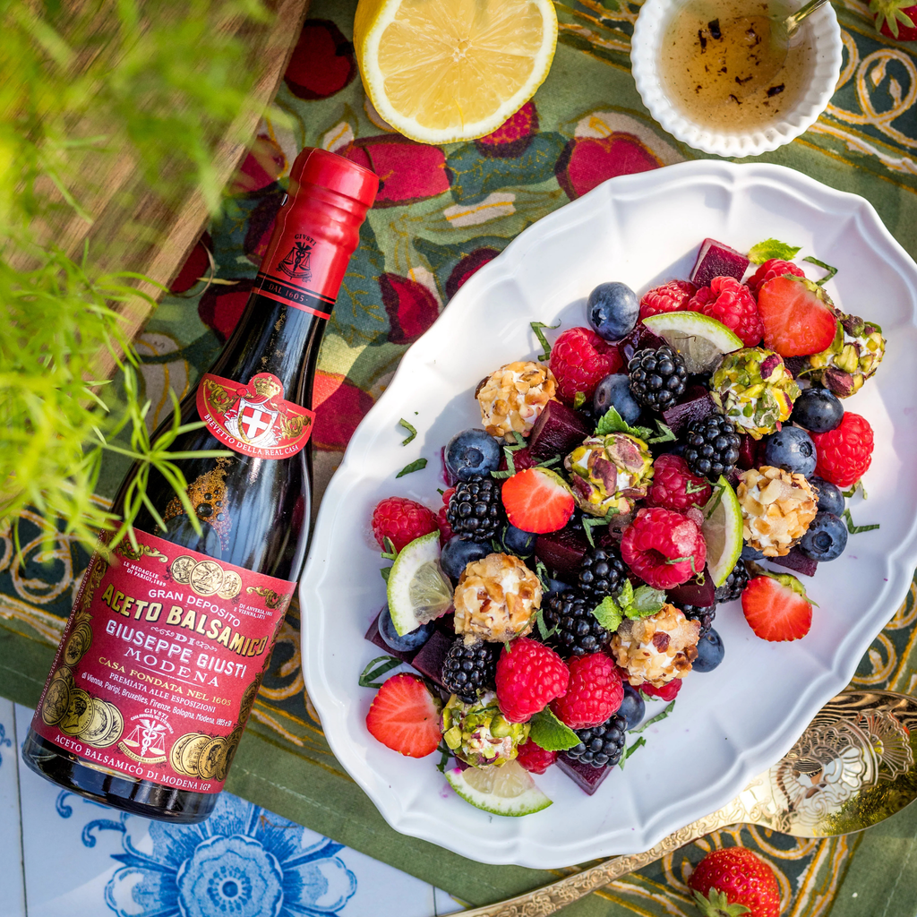 Giusti – Balsamic Vinegar of Modena – 3 Medals Balsamic Vinegar